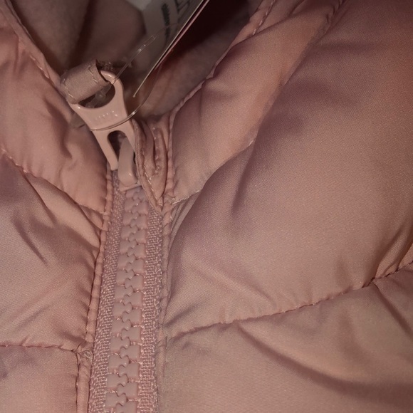 Girls - Picture 3 of 3